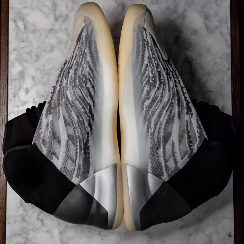 yeezy-qntm-bsktball-differences-02
