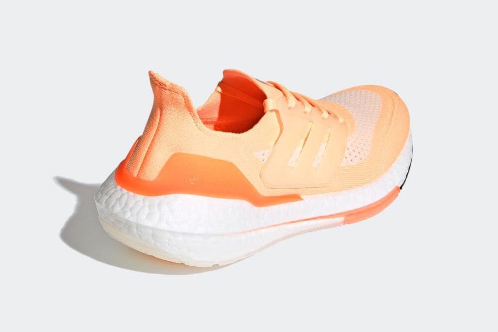 daily-sneaker-roundup-4-29-2021-2-03