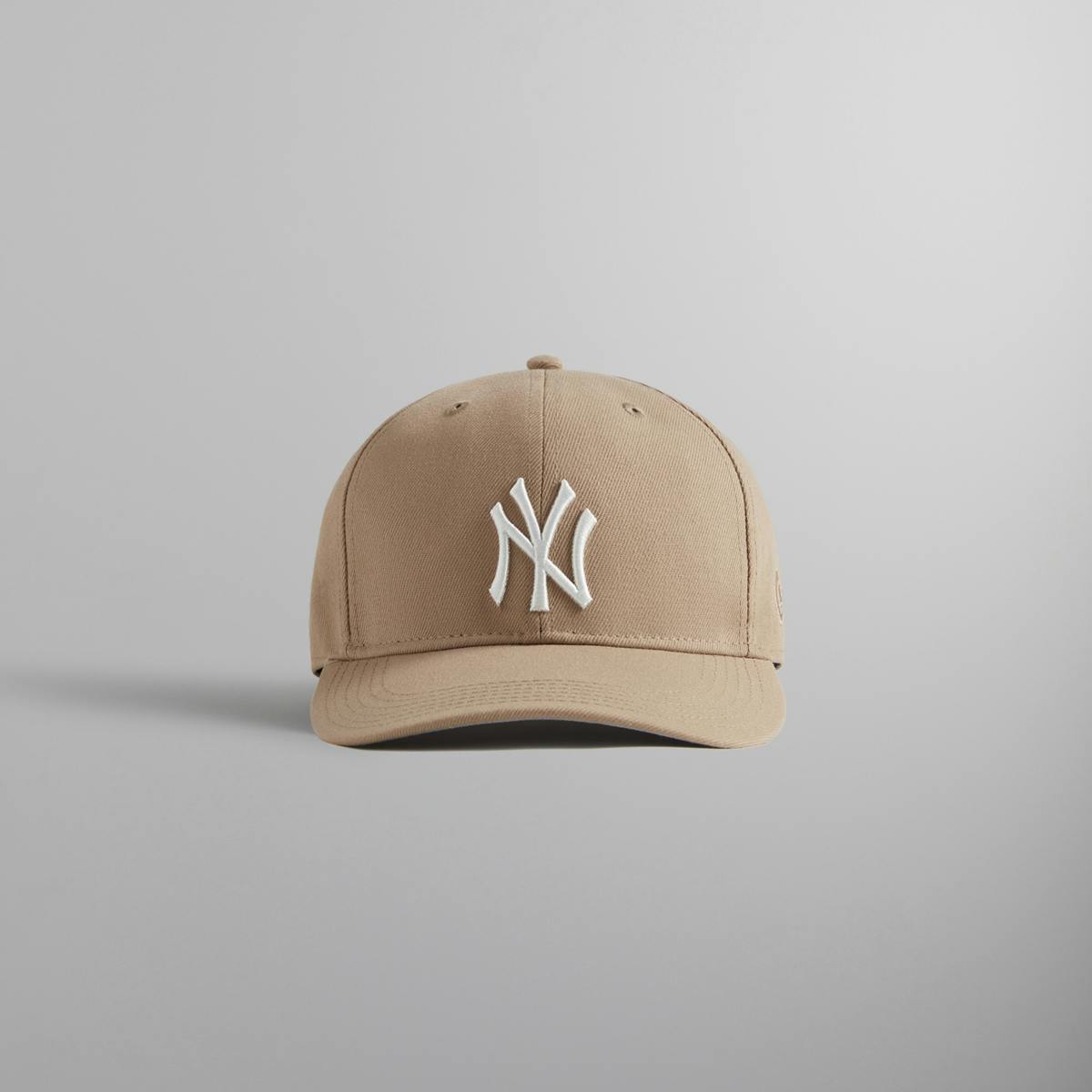 kith-spring-2-2022-collection-lookbook-033