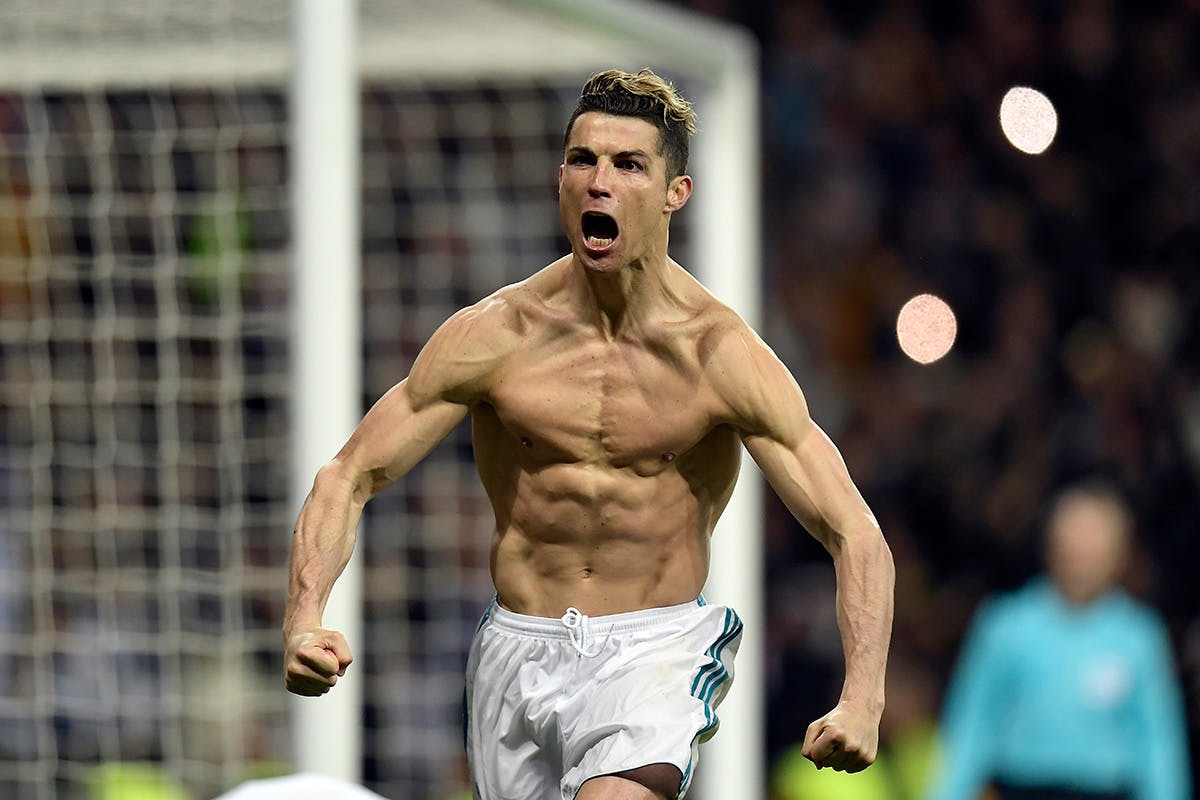 sieraden Indirect baden Ronaldo's Manchester United Jersey Sales Top Messi's PSG Kit