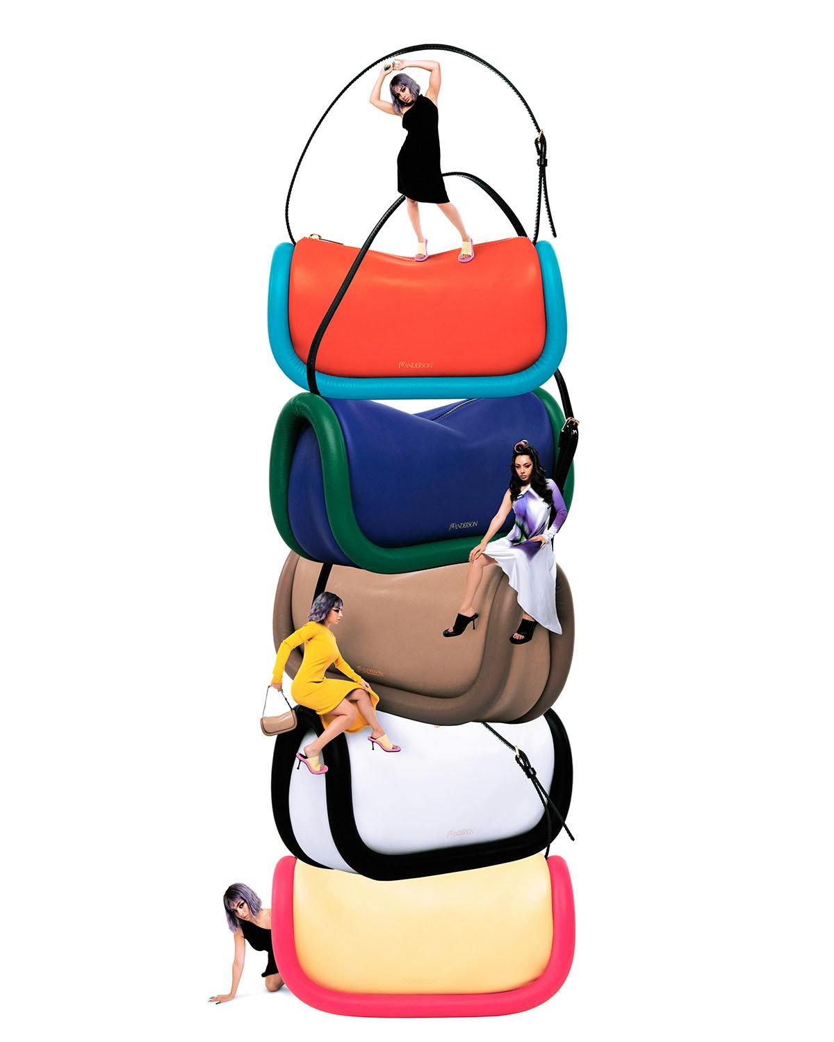 jw-anderson-bumper-bag-ss22-campaign-1