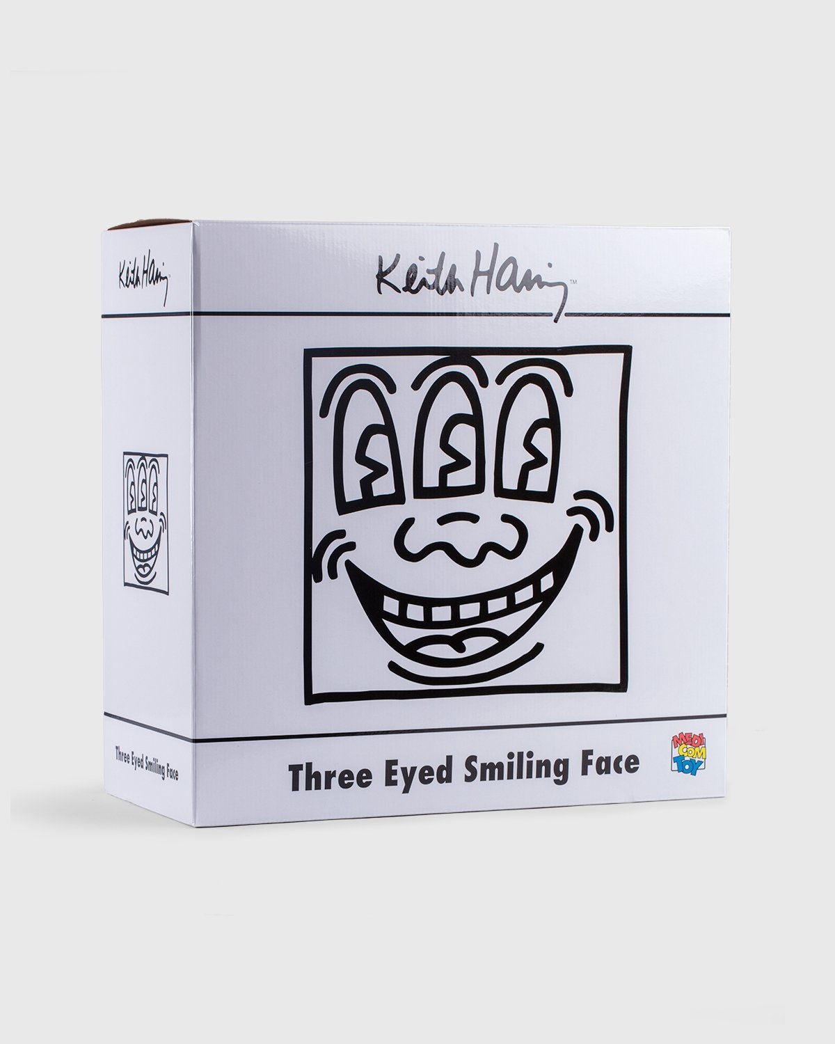 Medicom – Keith Haring Three Eyed Smiling Face Statue White - Arts & Collectibles - White - Image 5