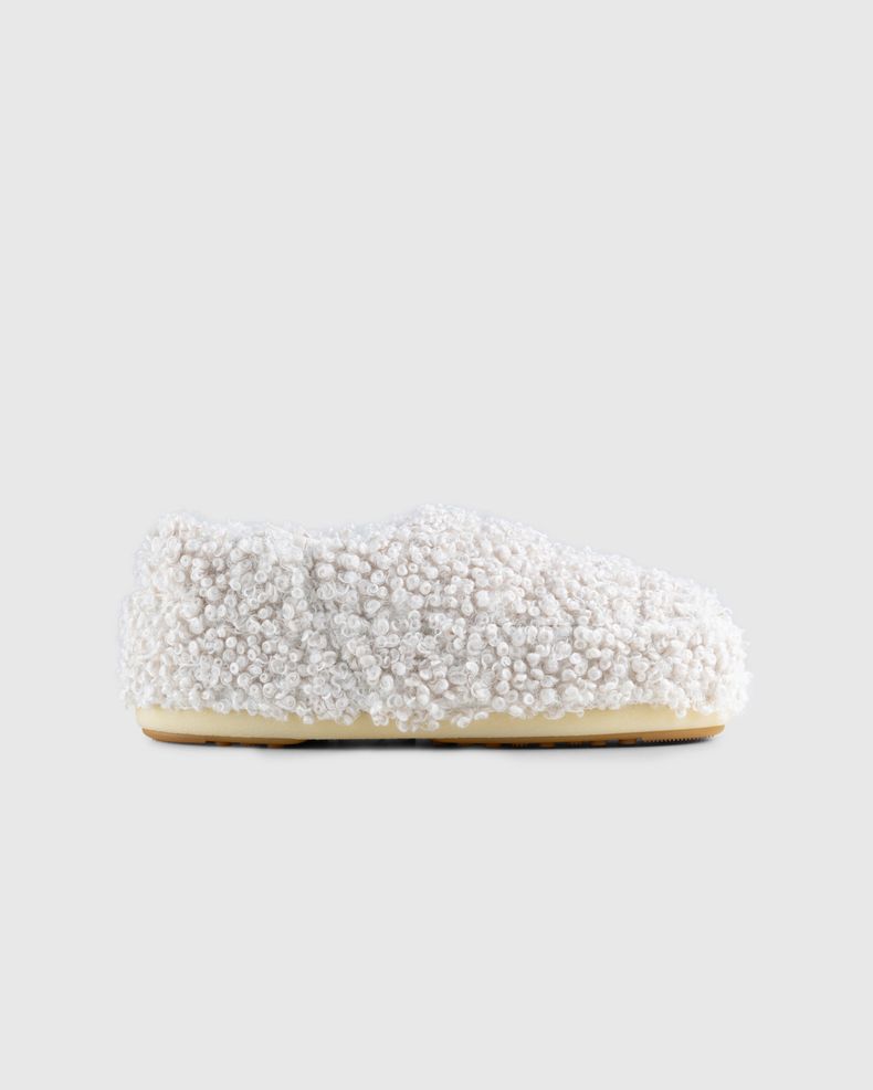 Faux Curly Sandal Band White