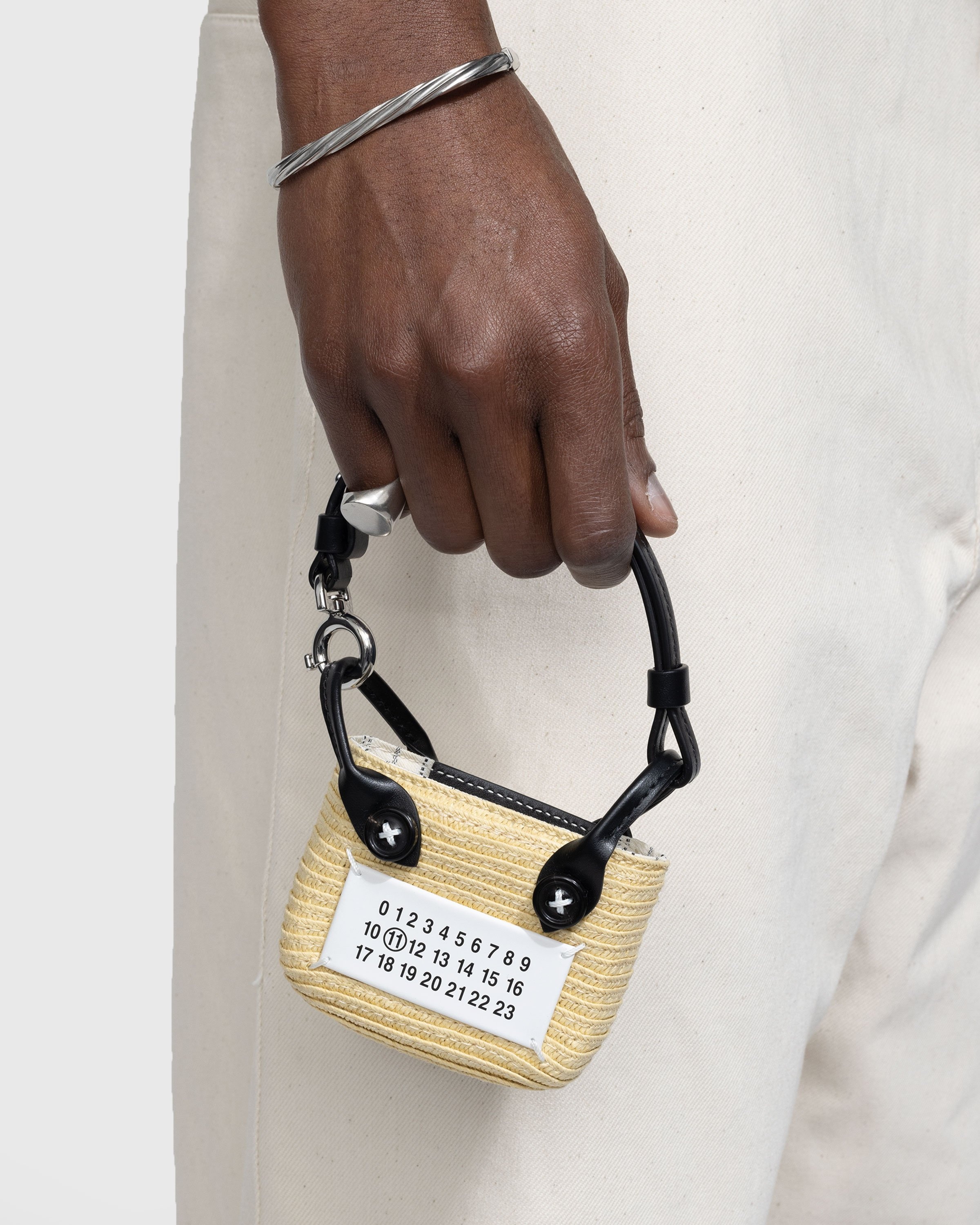 Maison Margiela woven-raffia shoulder bag, Neutrals