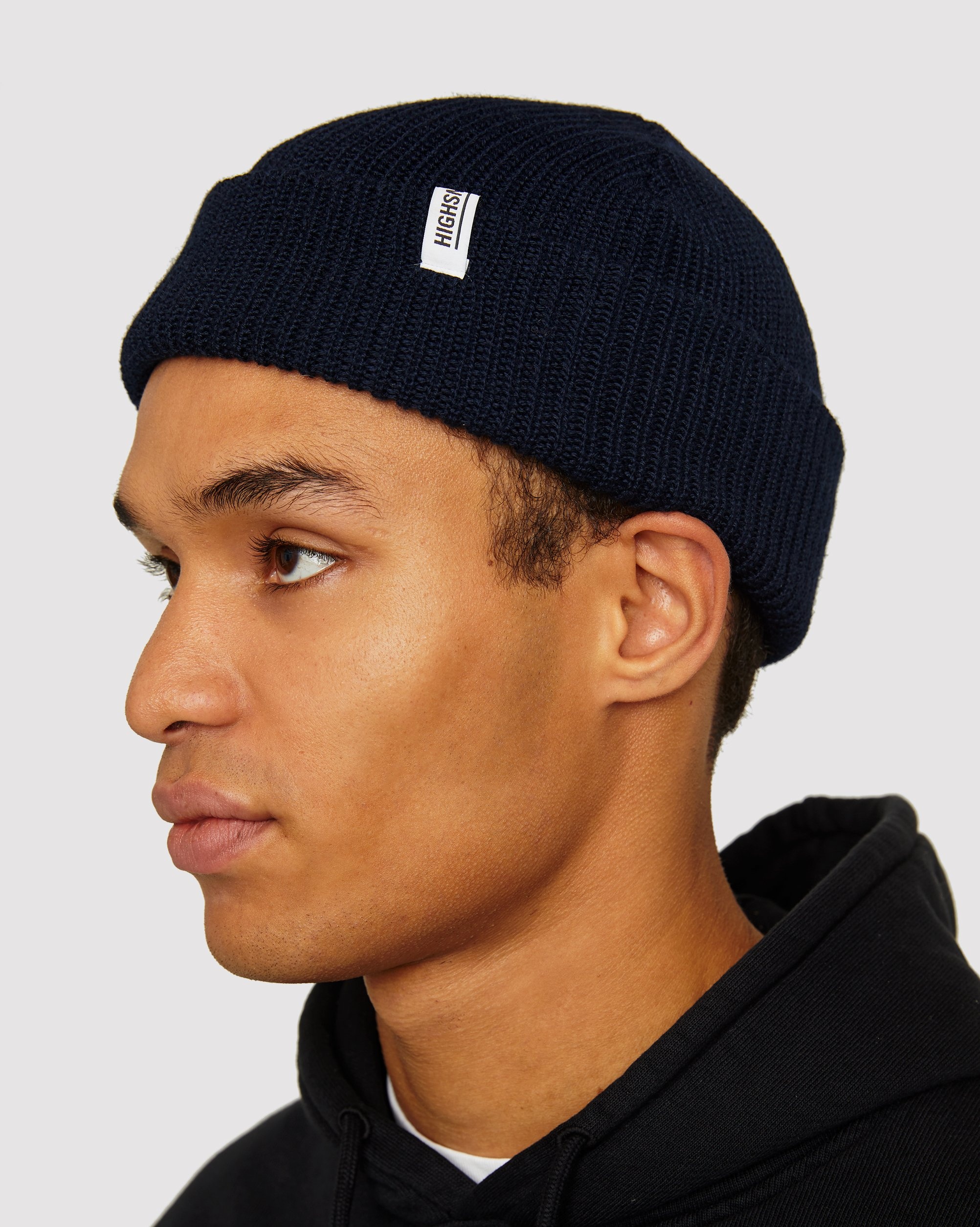 Highsnobiety – Staples Beanie Navy - Hats - Blue - Image 3
