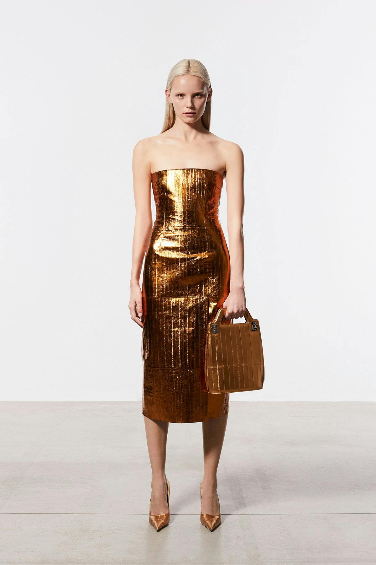 ferragamo-pre-fall-2023-7