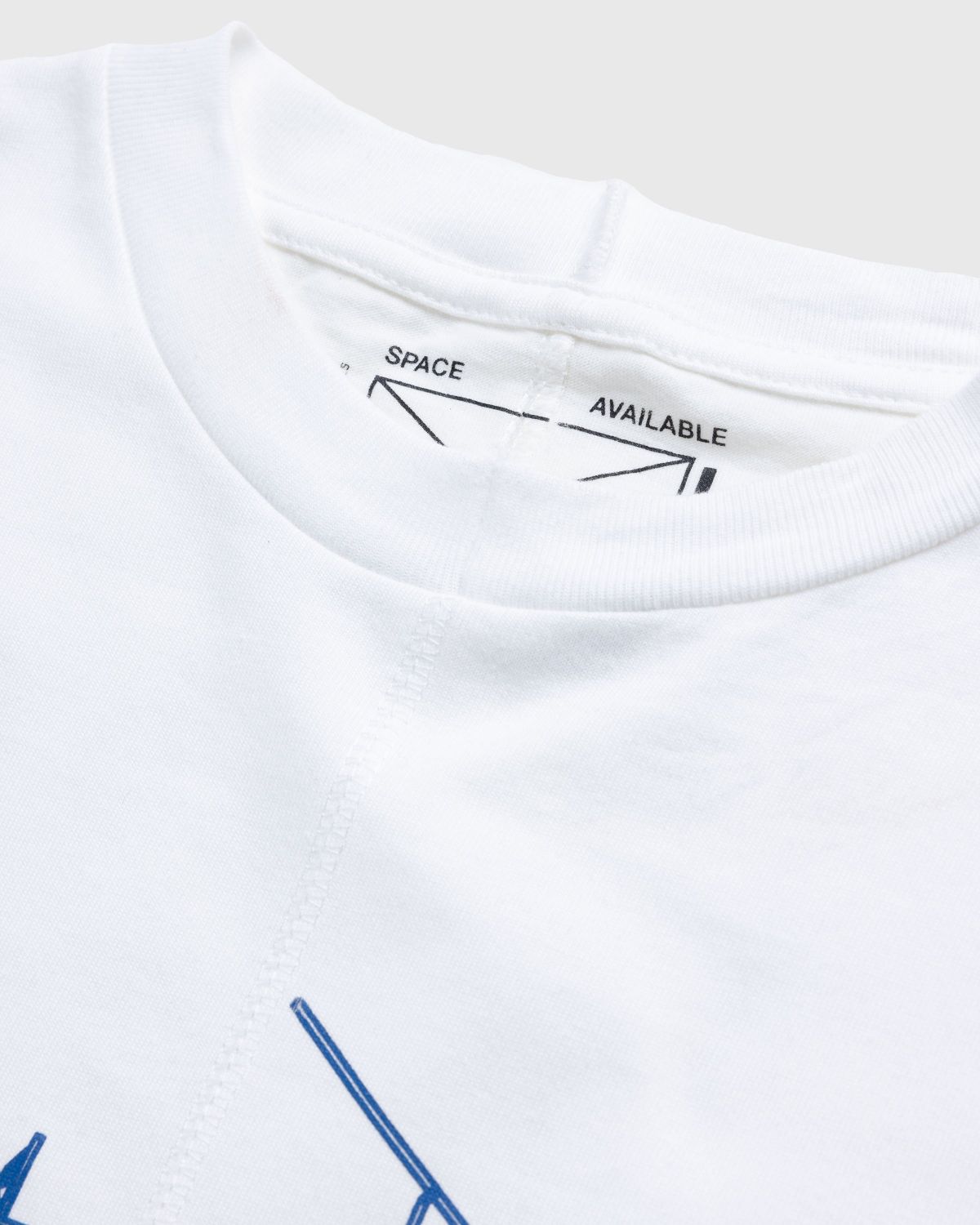 Space Available Studio – Circular Industries T-Shirt White - T-shirts - White - Image 8