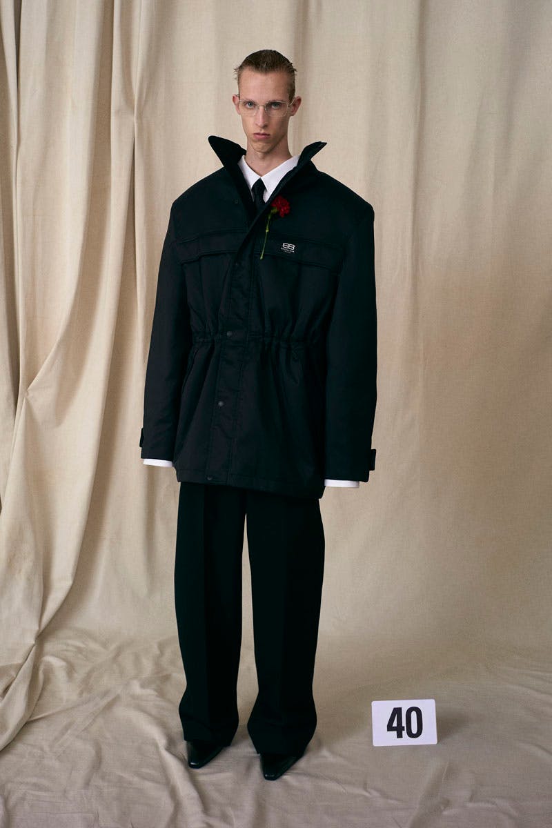 balenciaga-show-report-couture-33