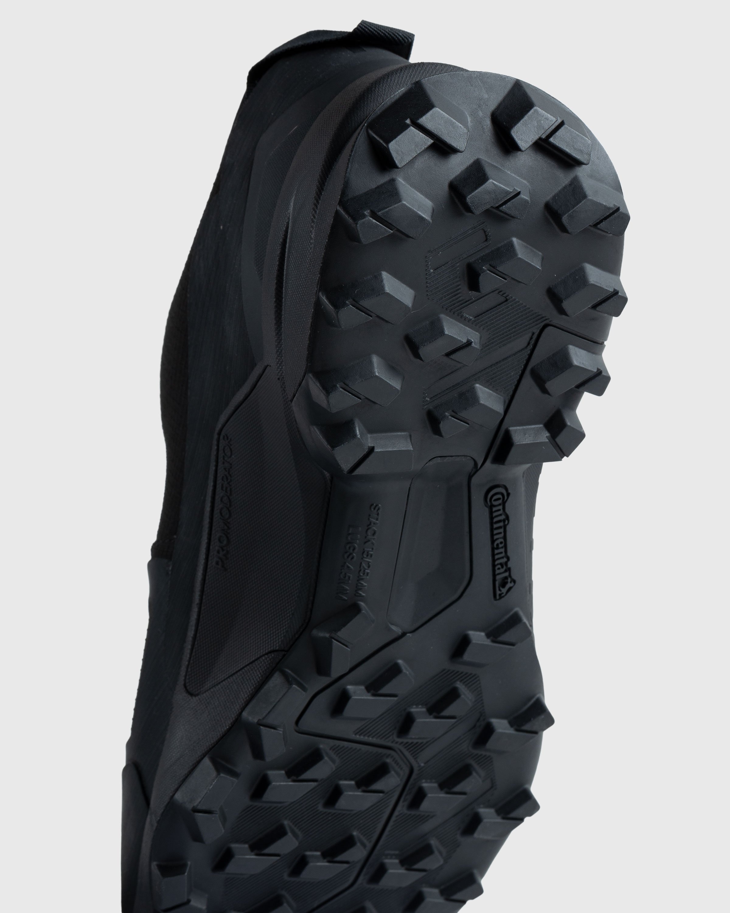 Y-3 – Terrex Swift R3 GORE-TEX - Sneakers - Black - Image 6