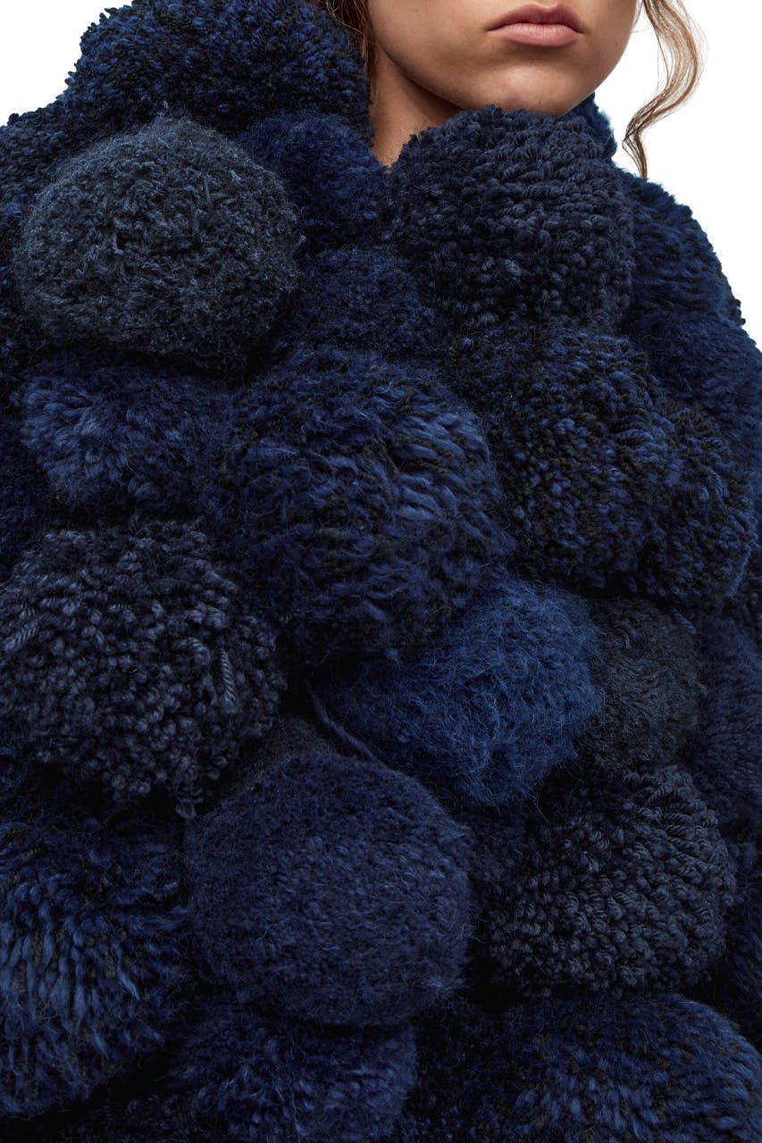 loewe-pom-pom-coat-002