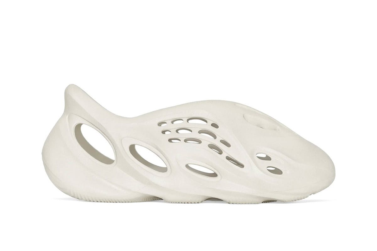 Kanye west foam runners cheap