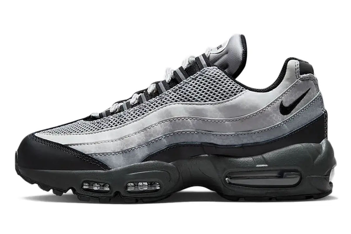ophøre apparat udeladt Nike Is Putting the Air Max 95 Center Stage in 2023