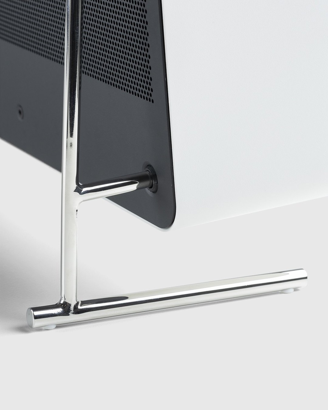 BRAUN x Highsnobiety – LE02 White - Objects - White - Image 4