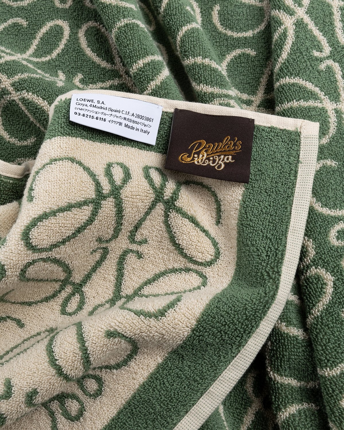 Loewe – Paula's Ibiza Anagram Towel Green - Towels - Green - Image 4