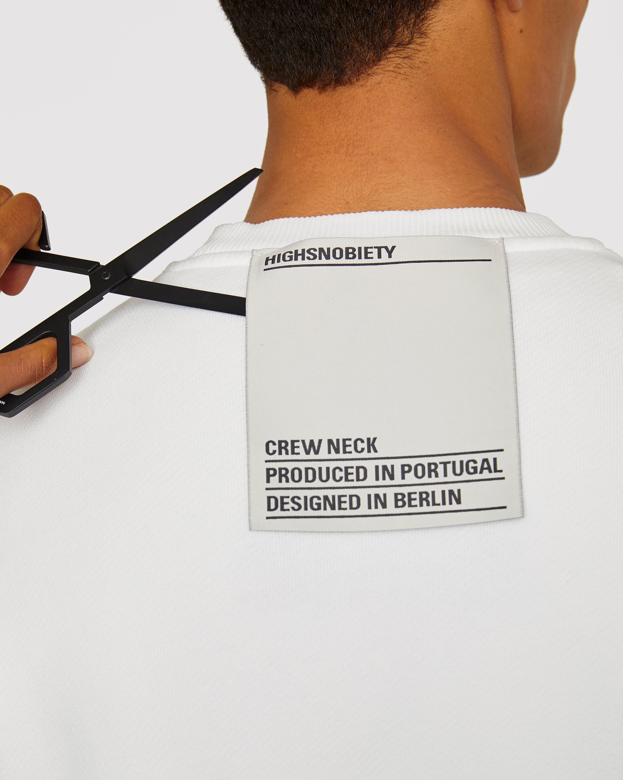 Highsnobiety – Staples Sweatshirt White - Sweats - White - Image 4