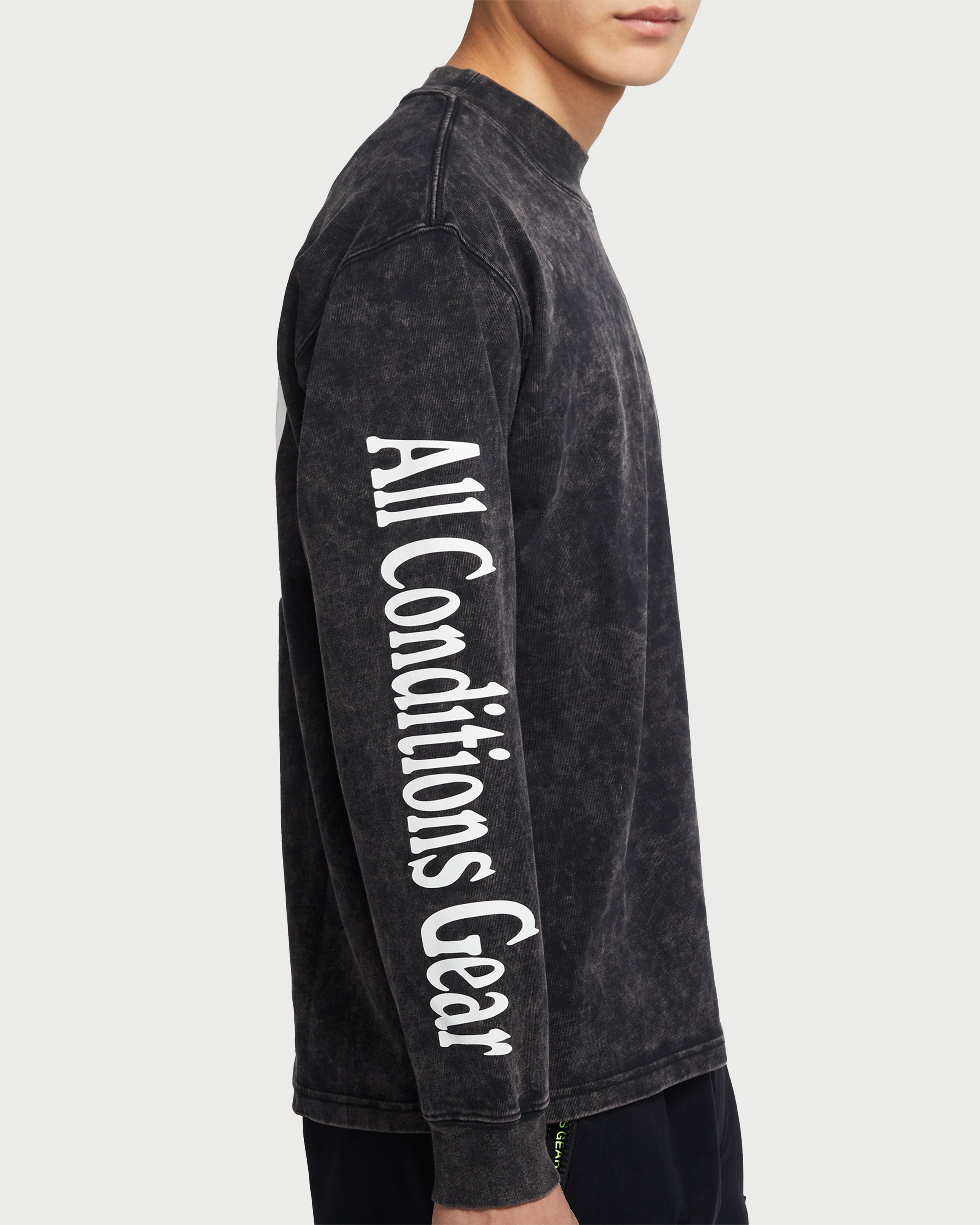 Nike ACG – Earth Men's Longsleeve Black - Longsleeves - Black - Image 4