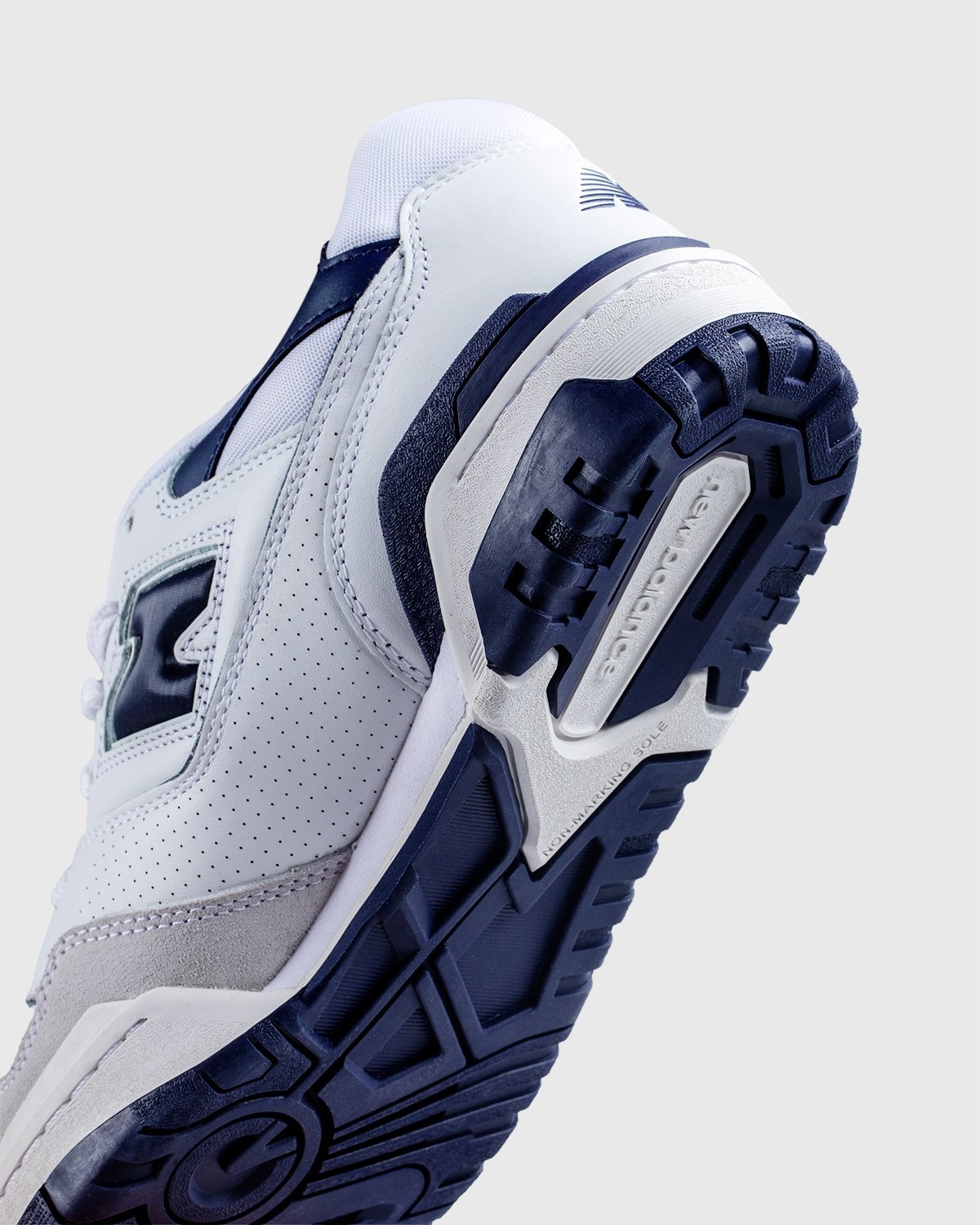 New Balance – BB550WA1 White - Low Top Sneakers - White - Image 6