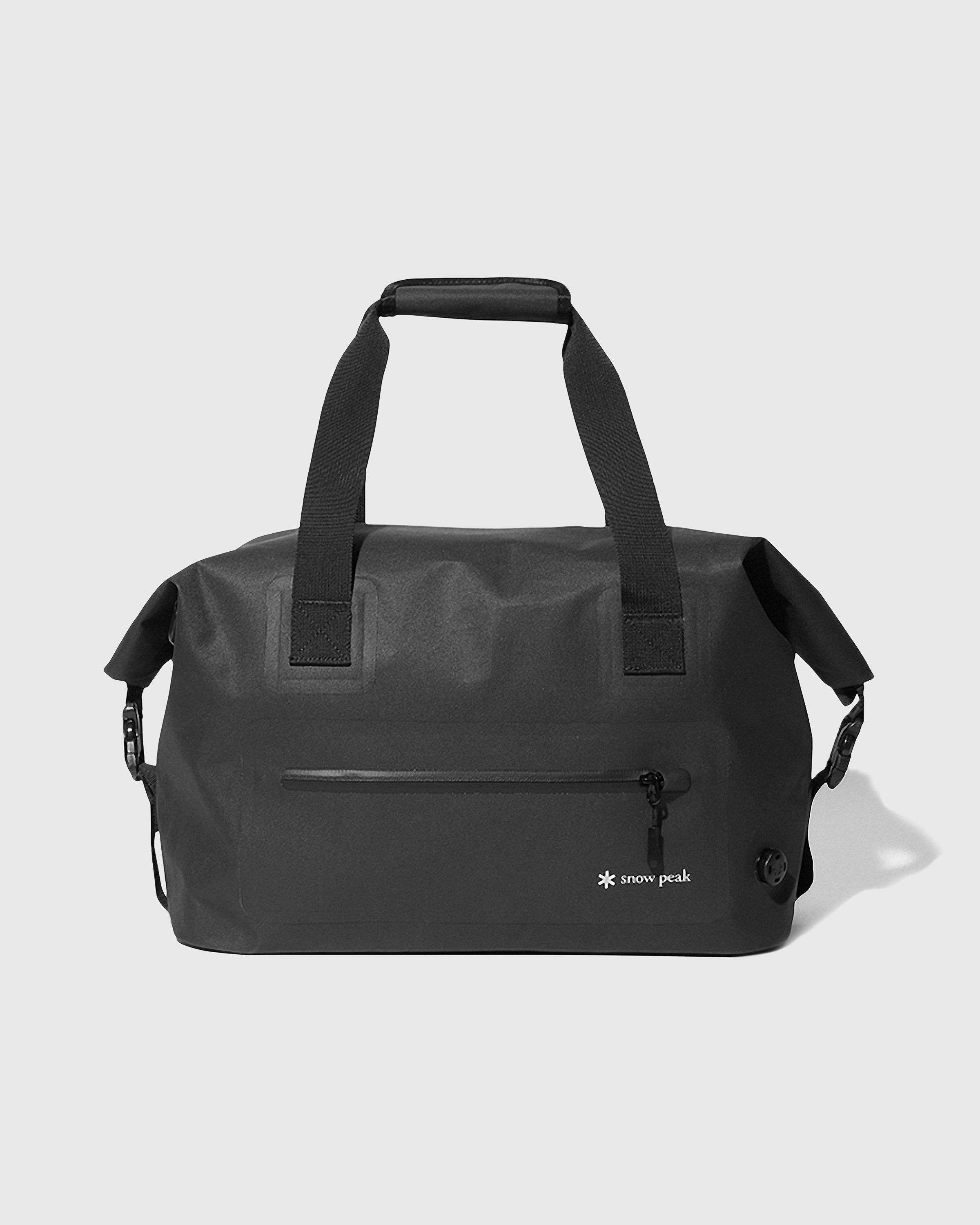 Snow Peak – Dry Boston Bag Black - Duffle & Top Handle Bags - Black - Image 1