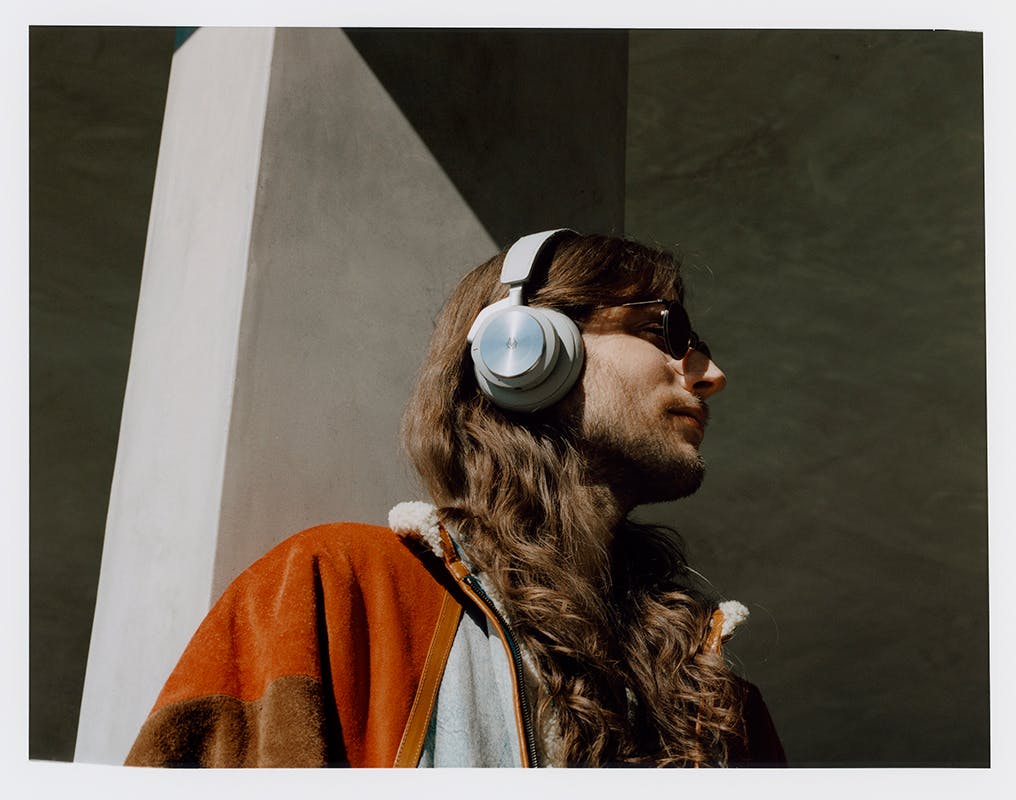 rimowa bang olufsen beoplay h9i headphones bang & olufsen