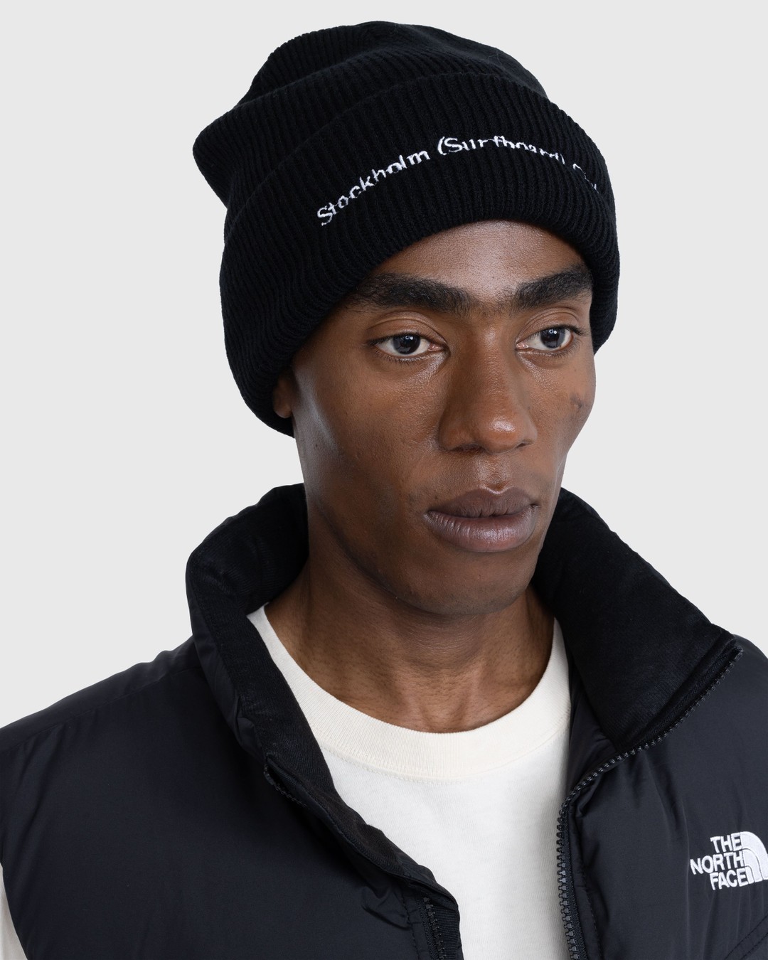 Stockholm Surfboard Club – Mossa Beanie Black - Hats - Black - Image 3