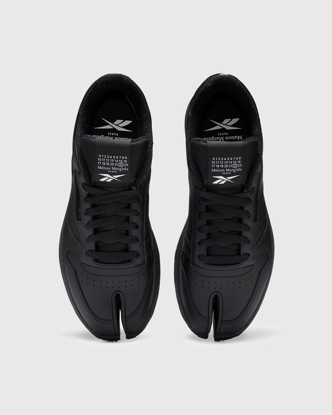 Maison Margiela x Reebok – Classic Leather Tabi Black - Sneakers - Black - Image 7