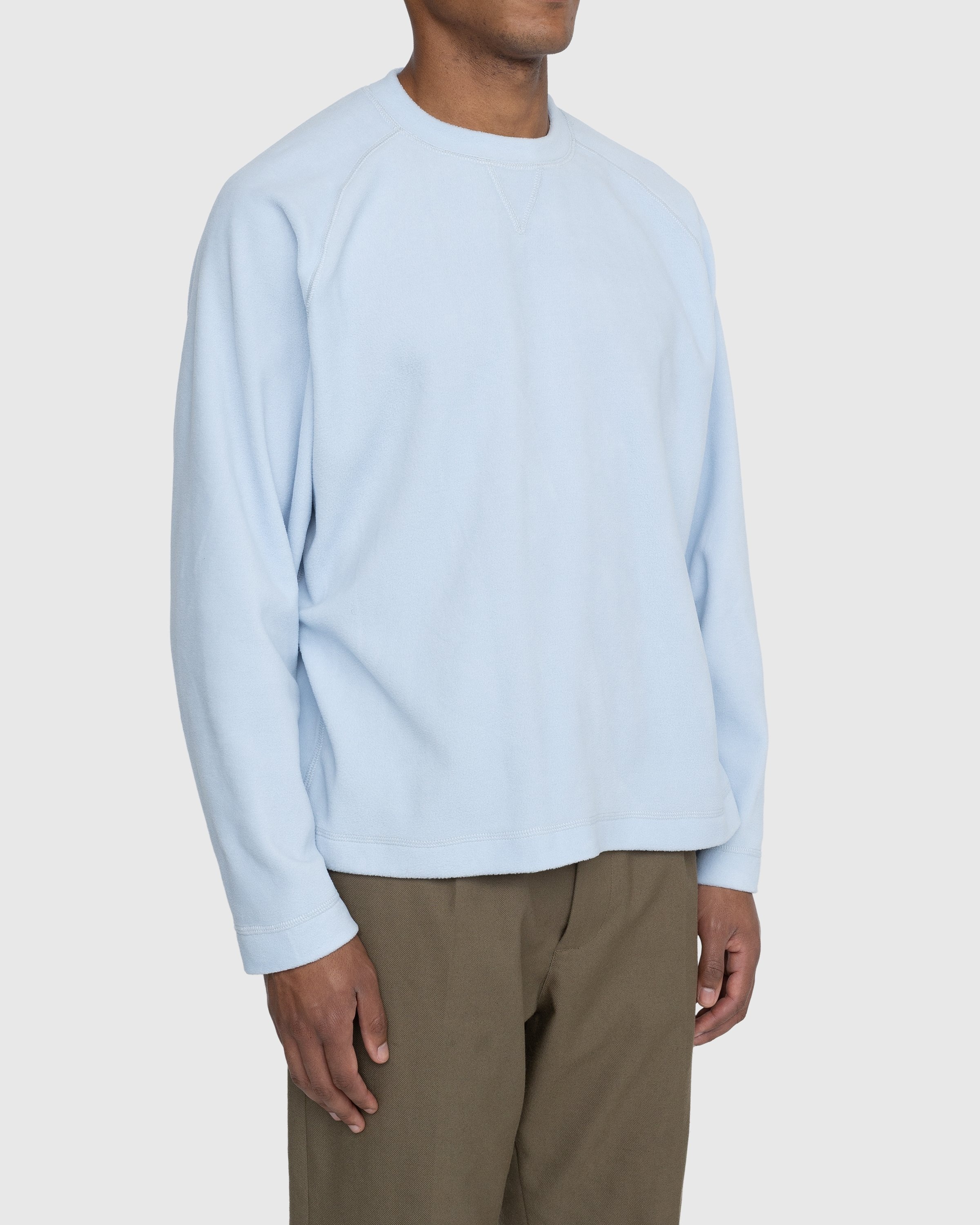 Highsnobiety – Polar Fleece Raglan Sweater Baby Blue - Fleece - Blue - Image 3