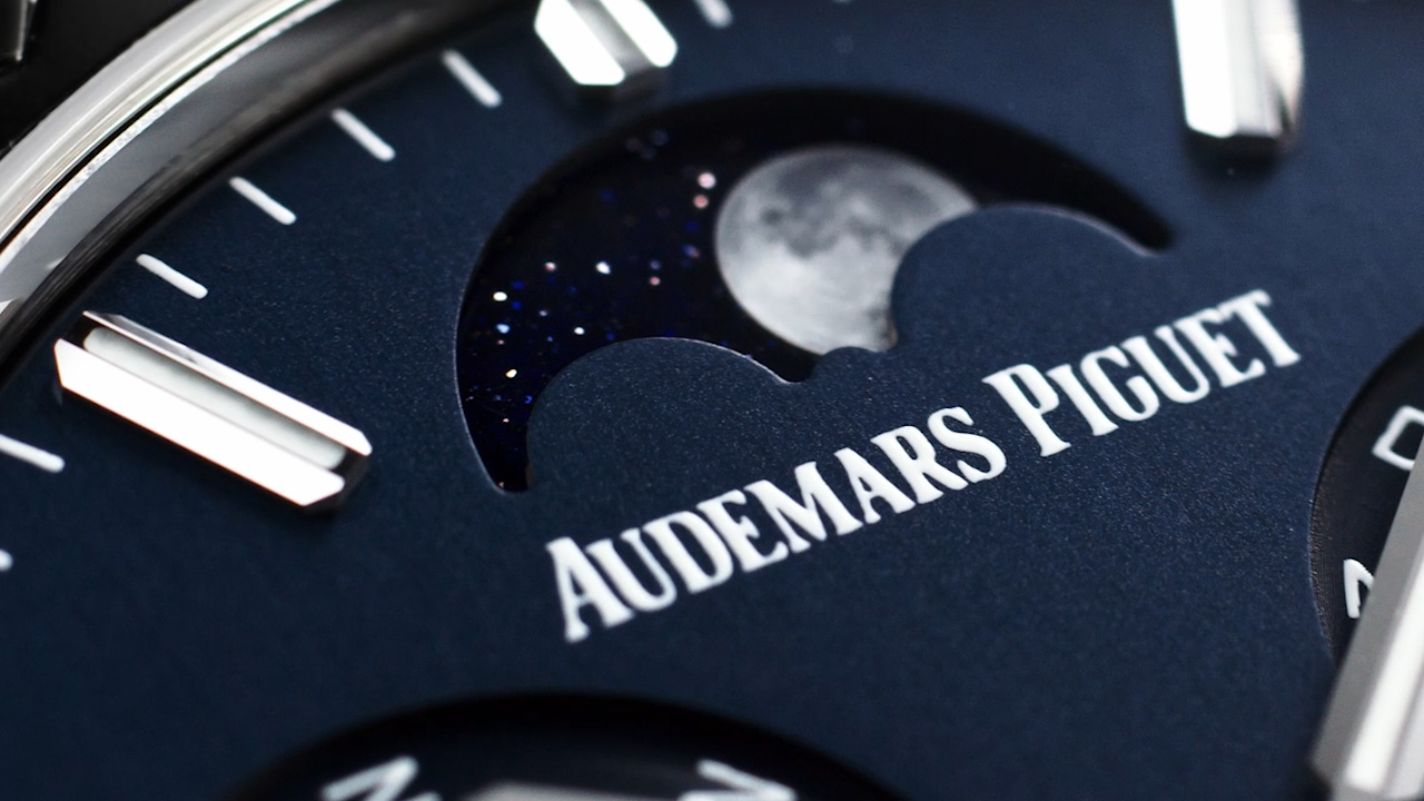 audemars-piguets-royal-oak-watch-history-01