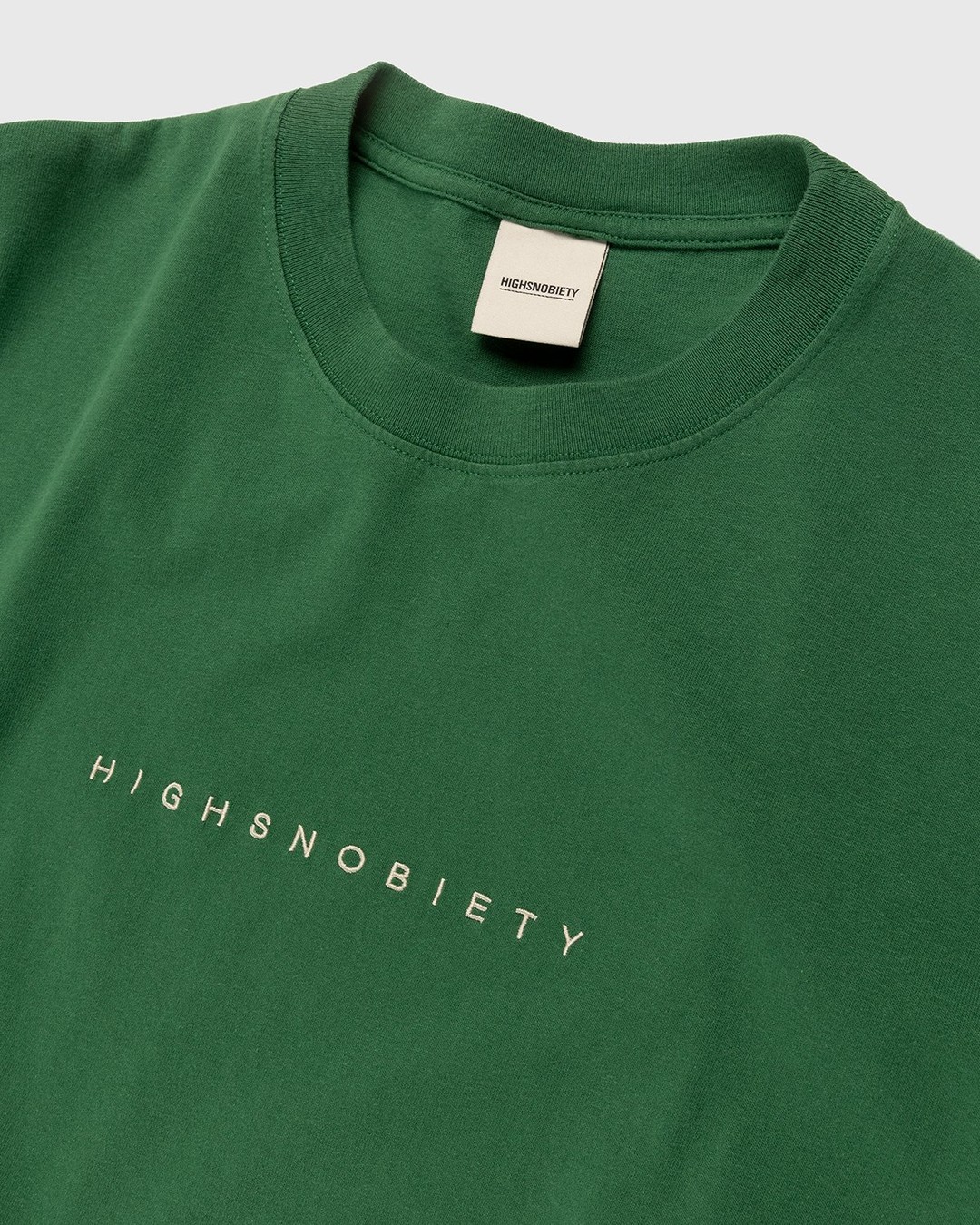 Highsnobiety – Staples T-Shirt Lush Green - T-Shirts - Green - Image 3