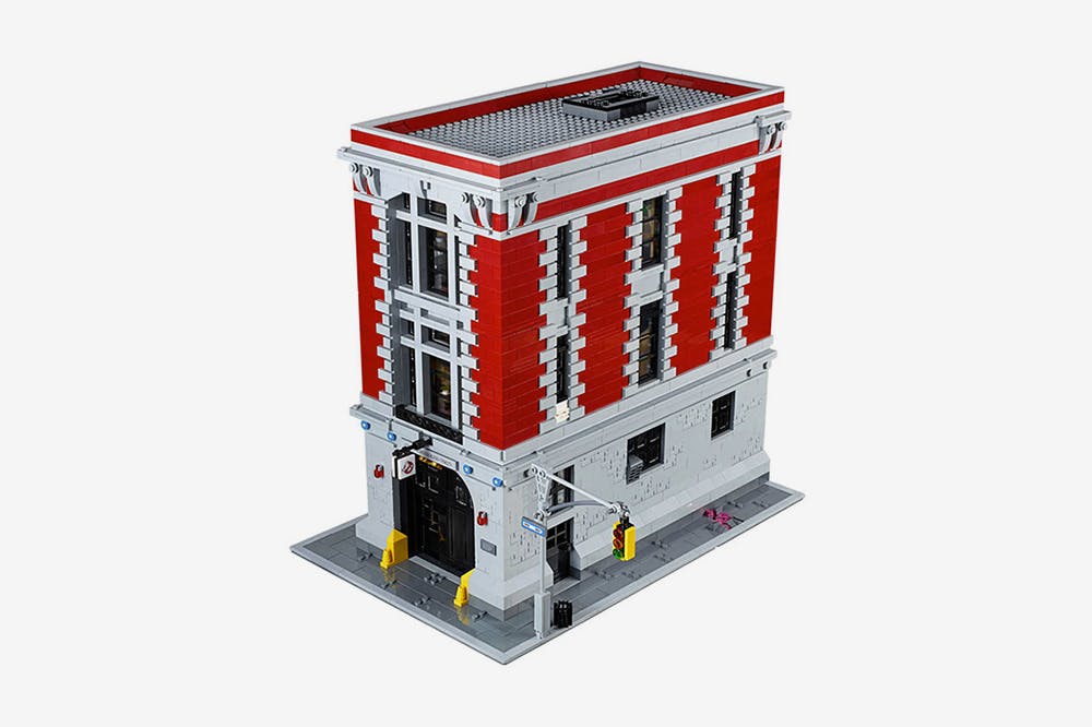 The 10 Biggest LEGO Sets of All Time
