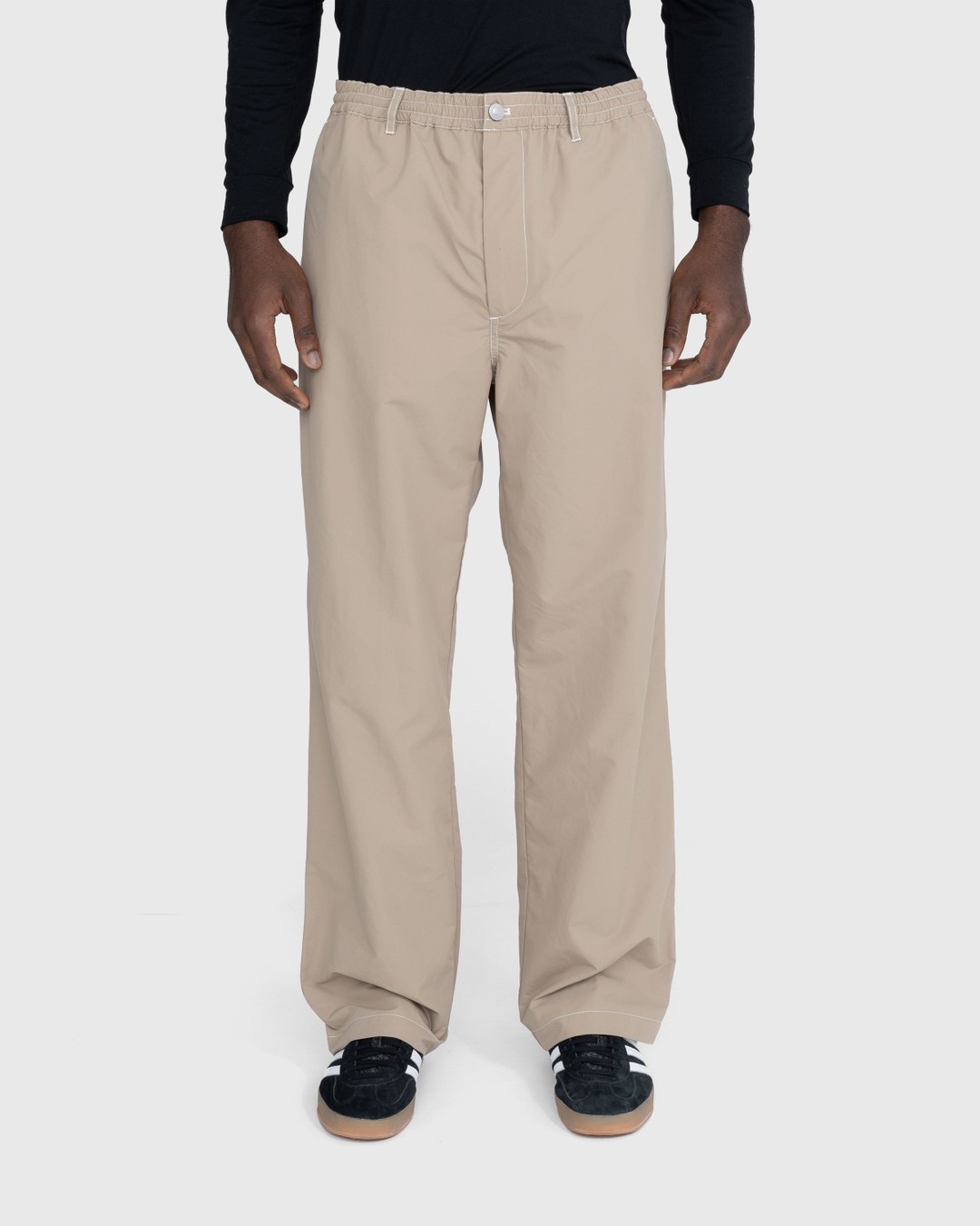 Highsnobiety – Contrast Stitch Pants Beige - Pants - Beige - Image 2