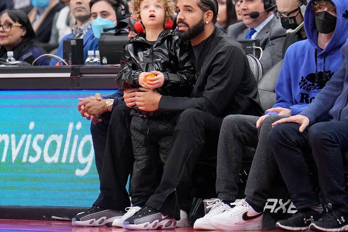 drake new nike shoes