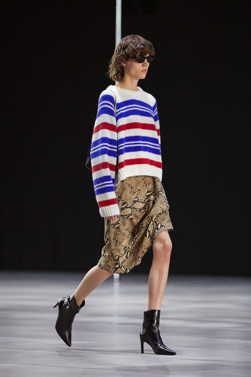 CELINE_WOMEN_WINTER22_WEB_LOOK_46_01
