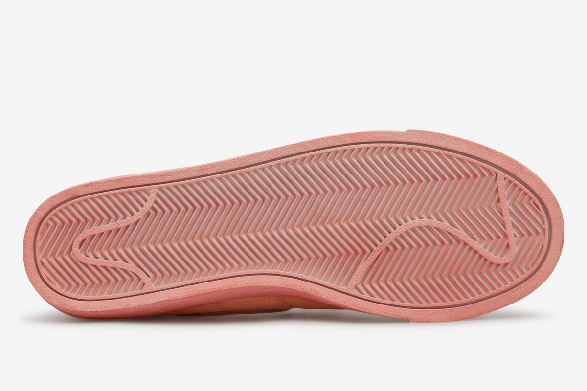 COMME des GARÇONS x Nike Blazer Low Pink