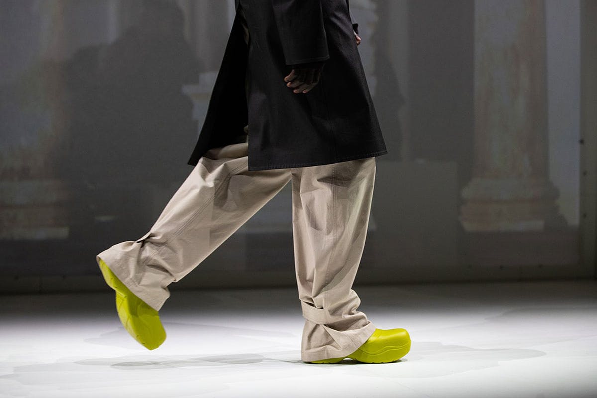 bottega-veneta-deletes-social-media-01