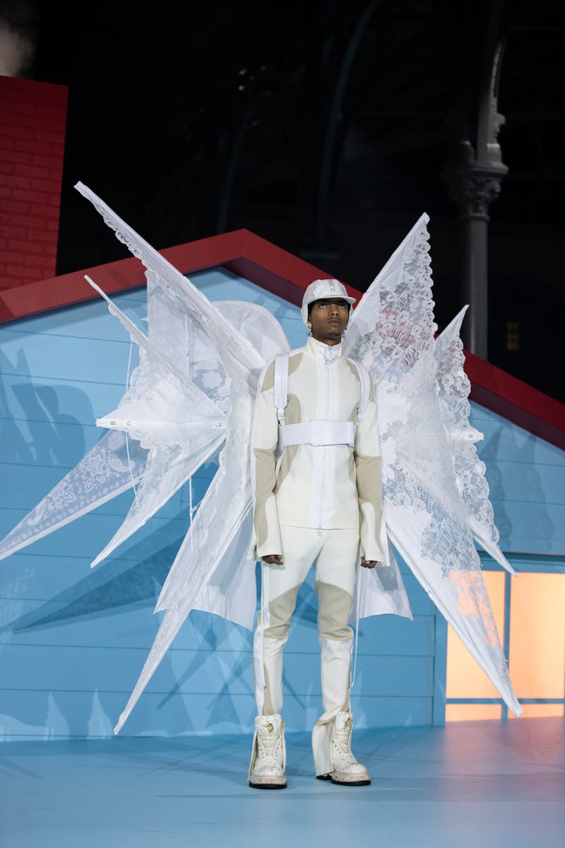 louis-vuitton-virgil-abloh-runway-show-fw22-collection-details- (54)