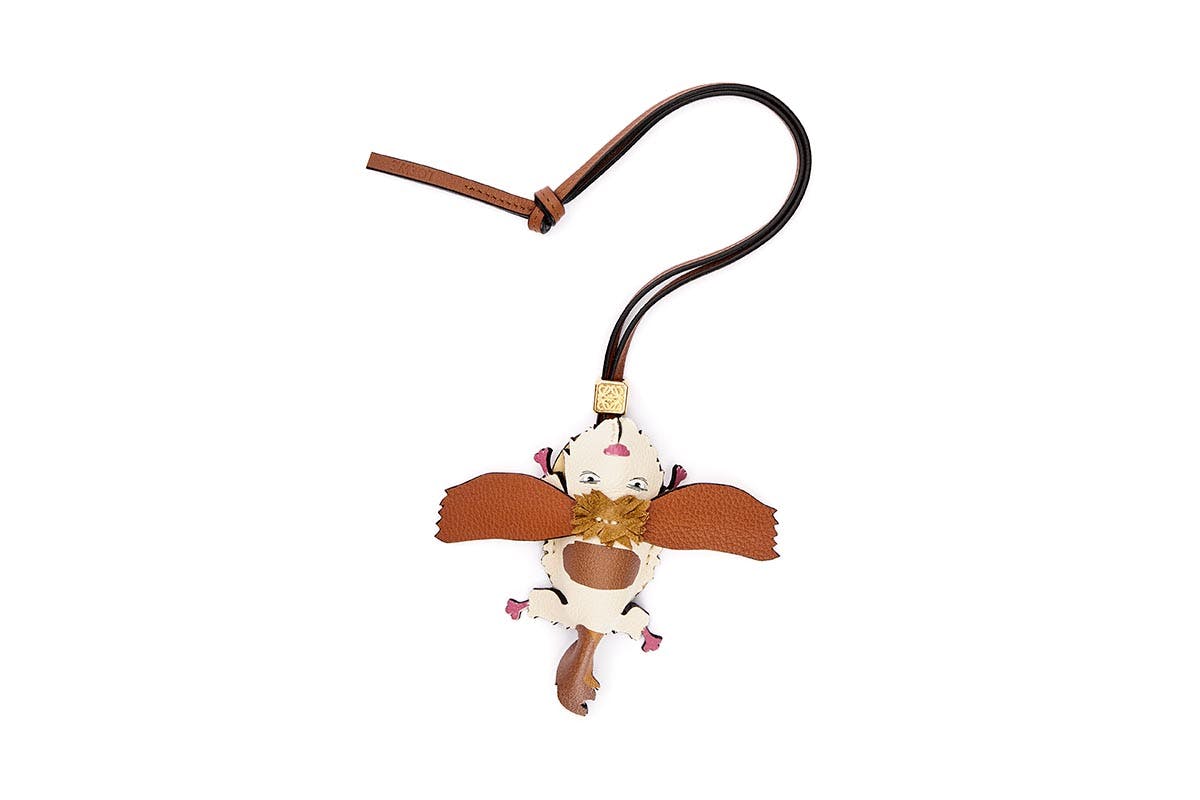 loewe-howls-moving-castle-studio-ghibli-150