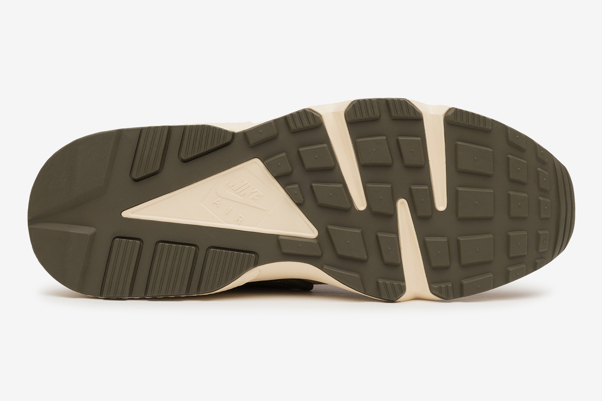 stussy-nike-huarache-le-ss21-release-date-price-1-13