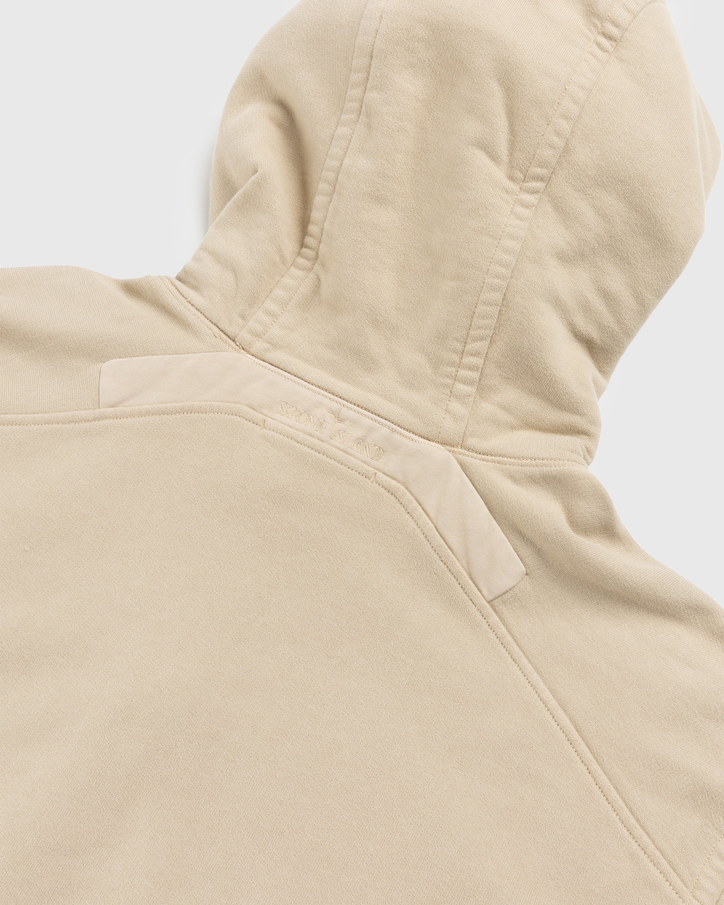 Stone Island – Garment-Dyed Fleece Hoodie Beige - Sweats - Beige - Image 4