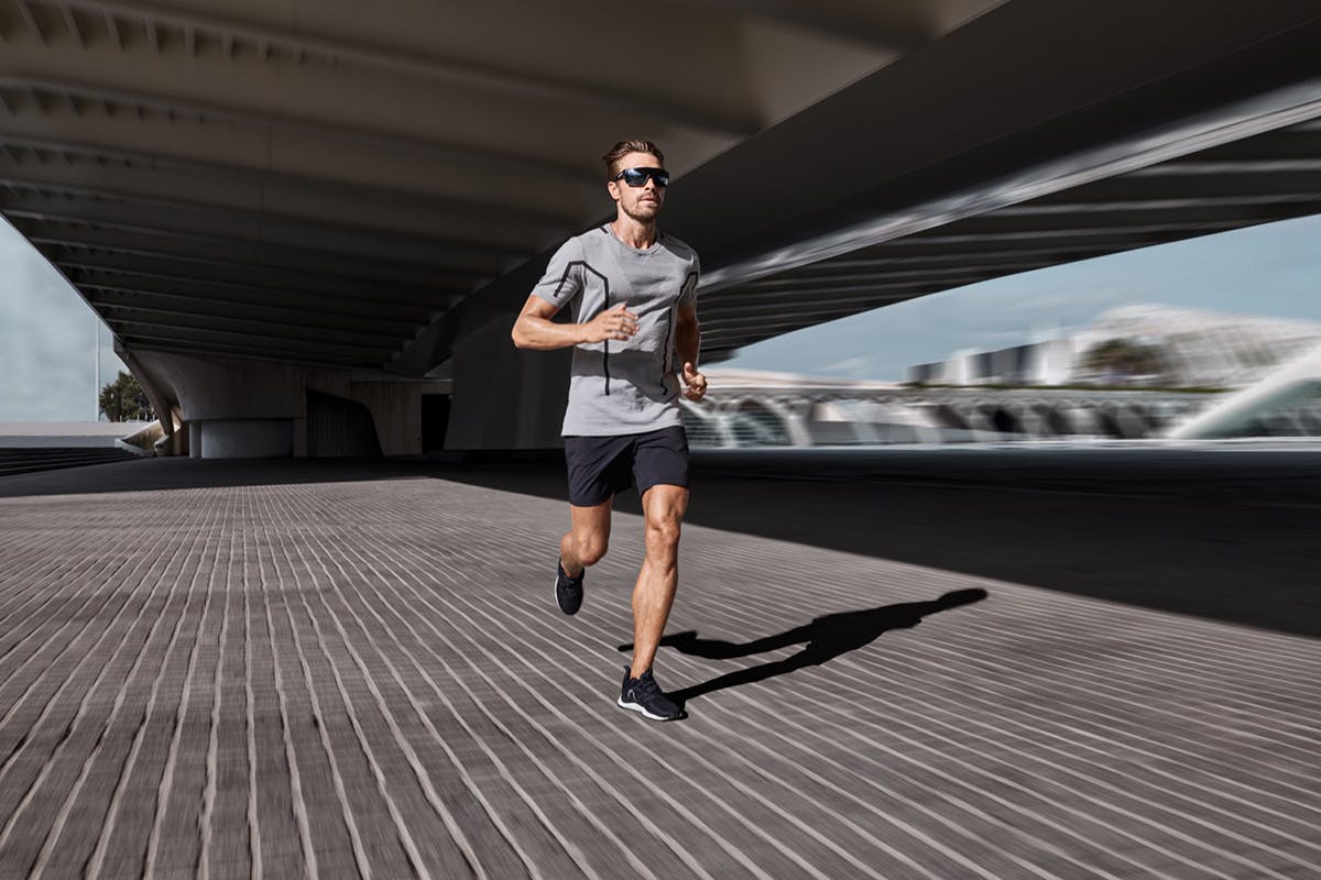 porsche design puma ceo interview Porsche Design x Puma SS19 Lookbook p.5(2)