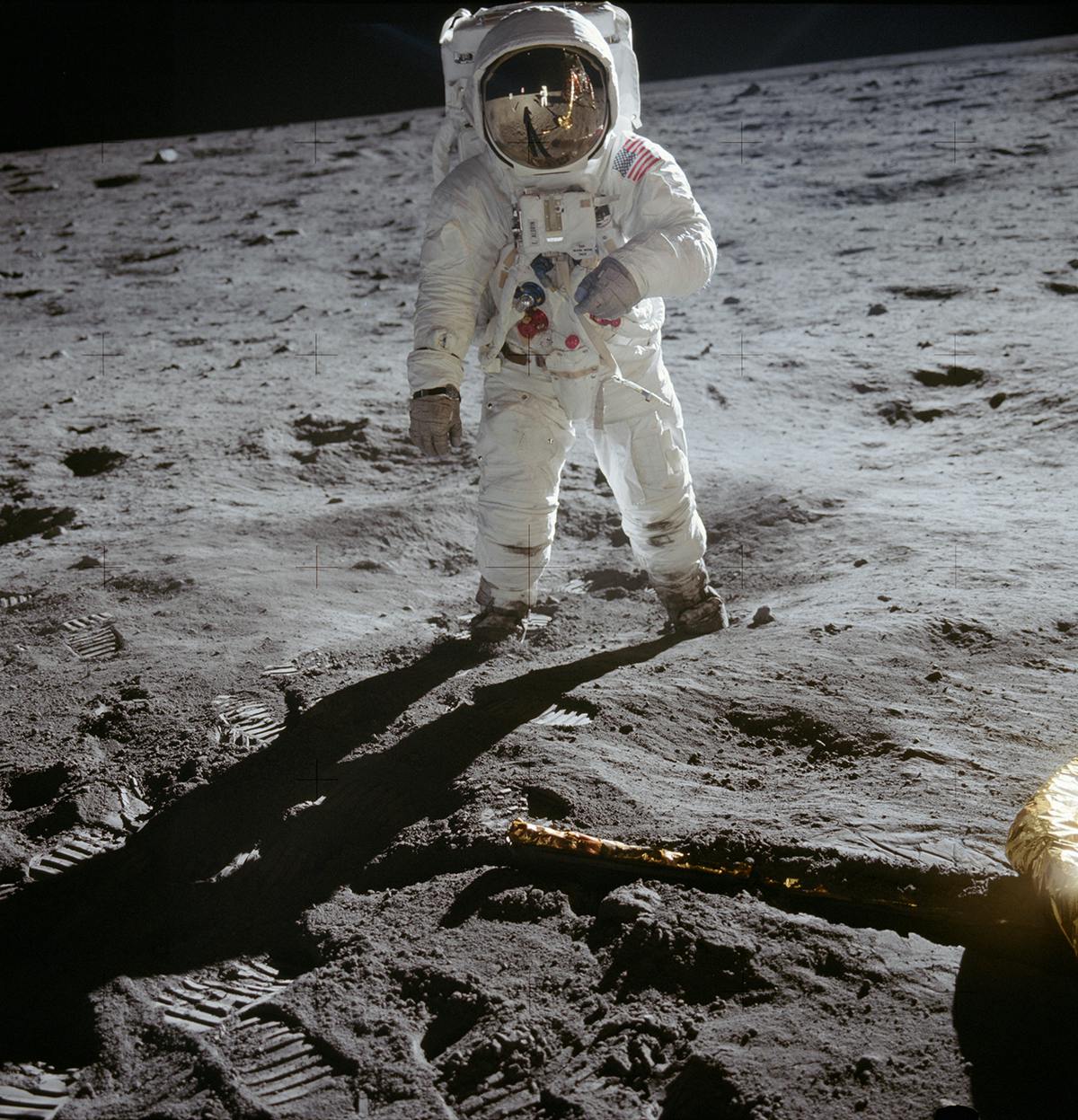 omega nasa speedmaster moon landing