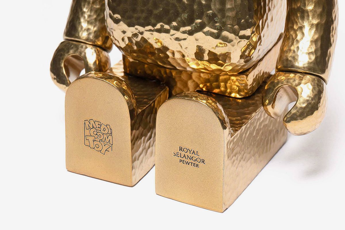 Royal Selangor - Medicom Bearbrick 400% Golden Special