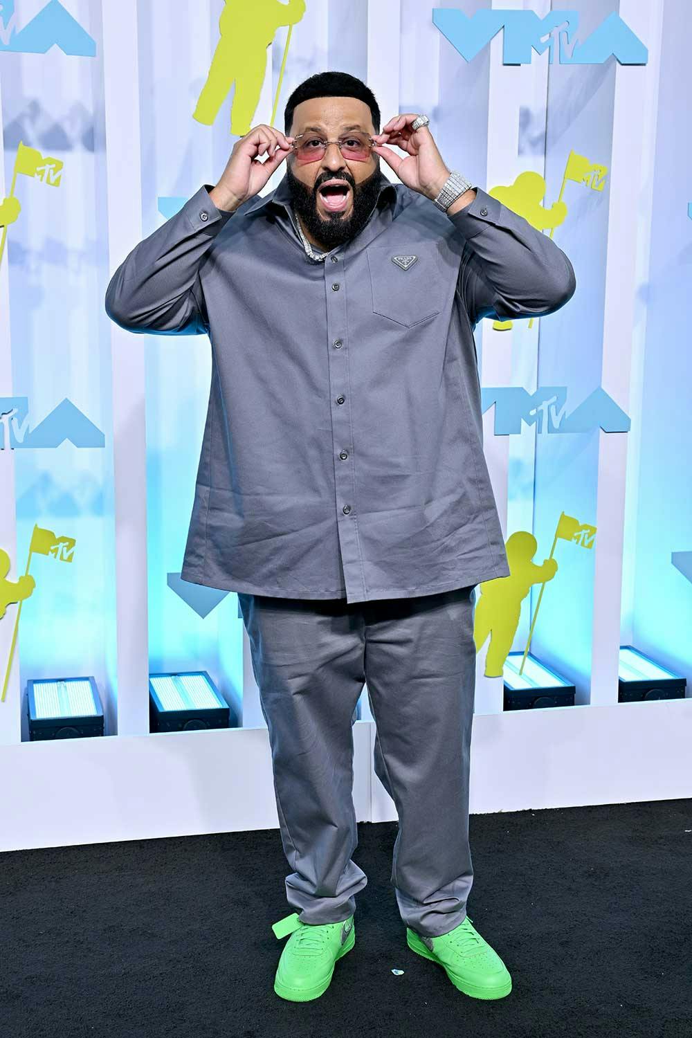 vmas-2022-menswear-outfits-red-carpet (1)