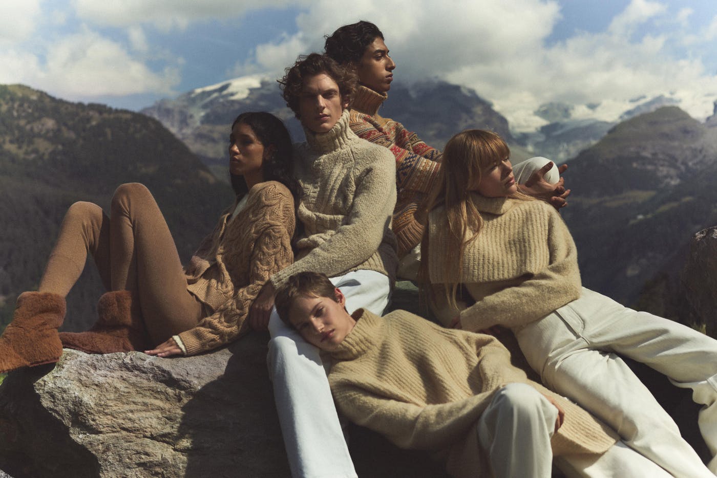 loro-piana-holiday-2022 (1)