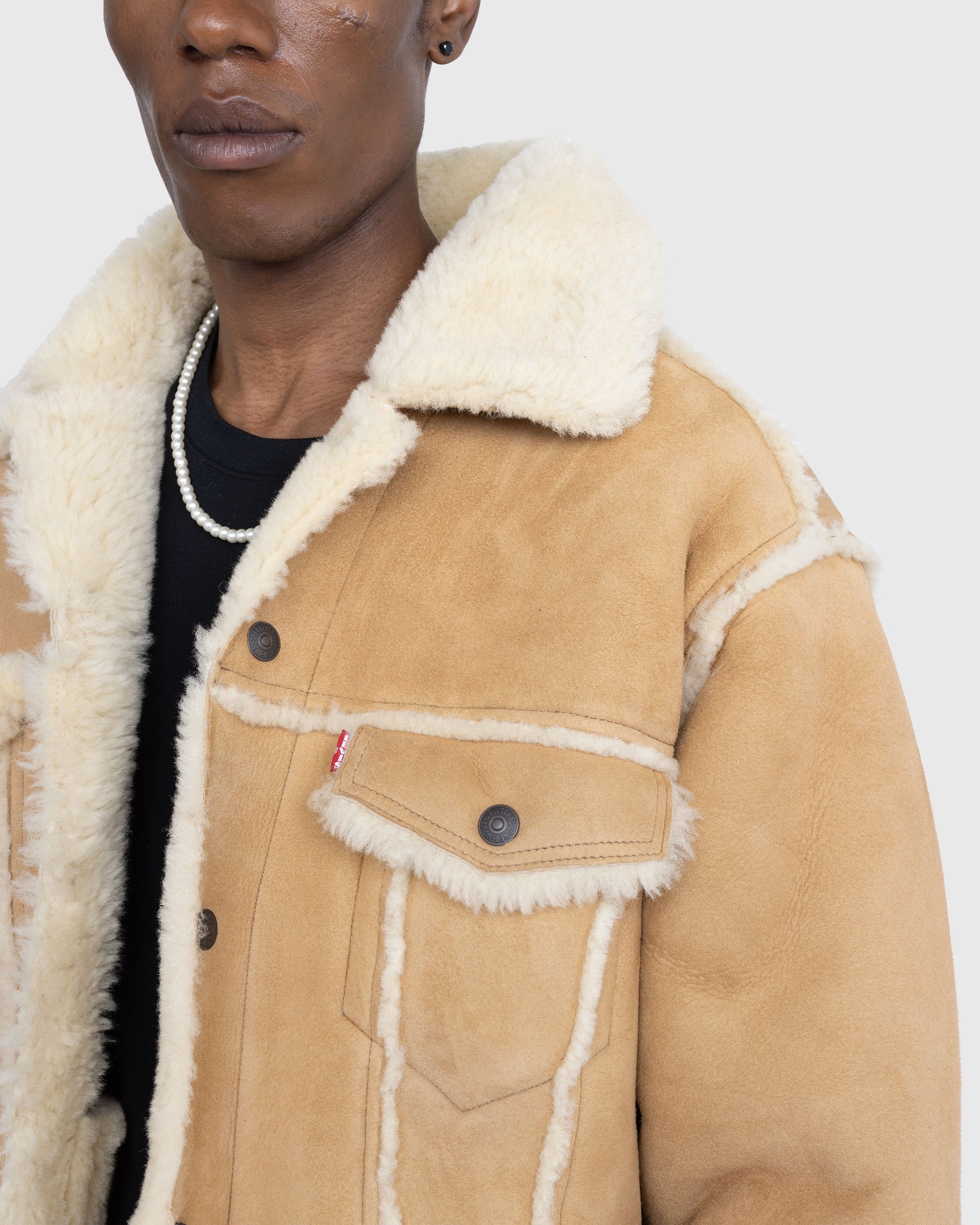 Levi's shearling trucker on sale