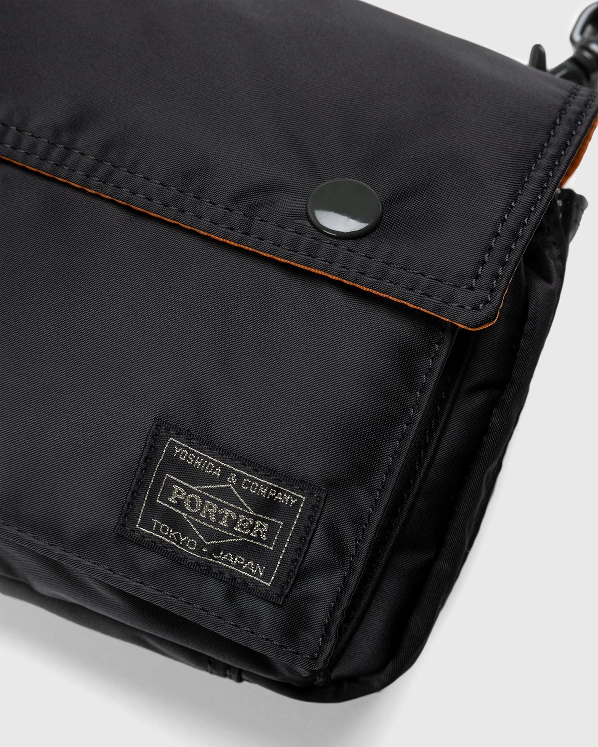 Porter-Yoshida & Co. – Tanker Clip Shoulder Bag Black - Bags - Black - Image 4