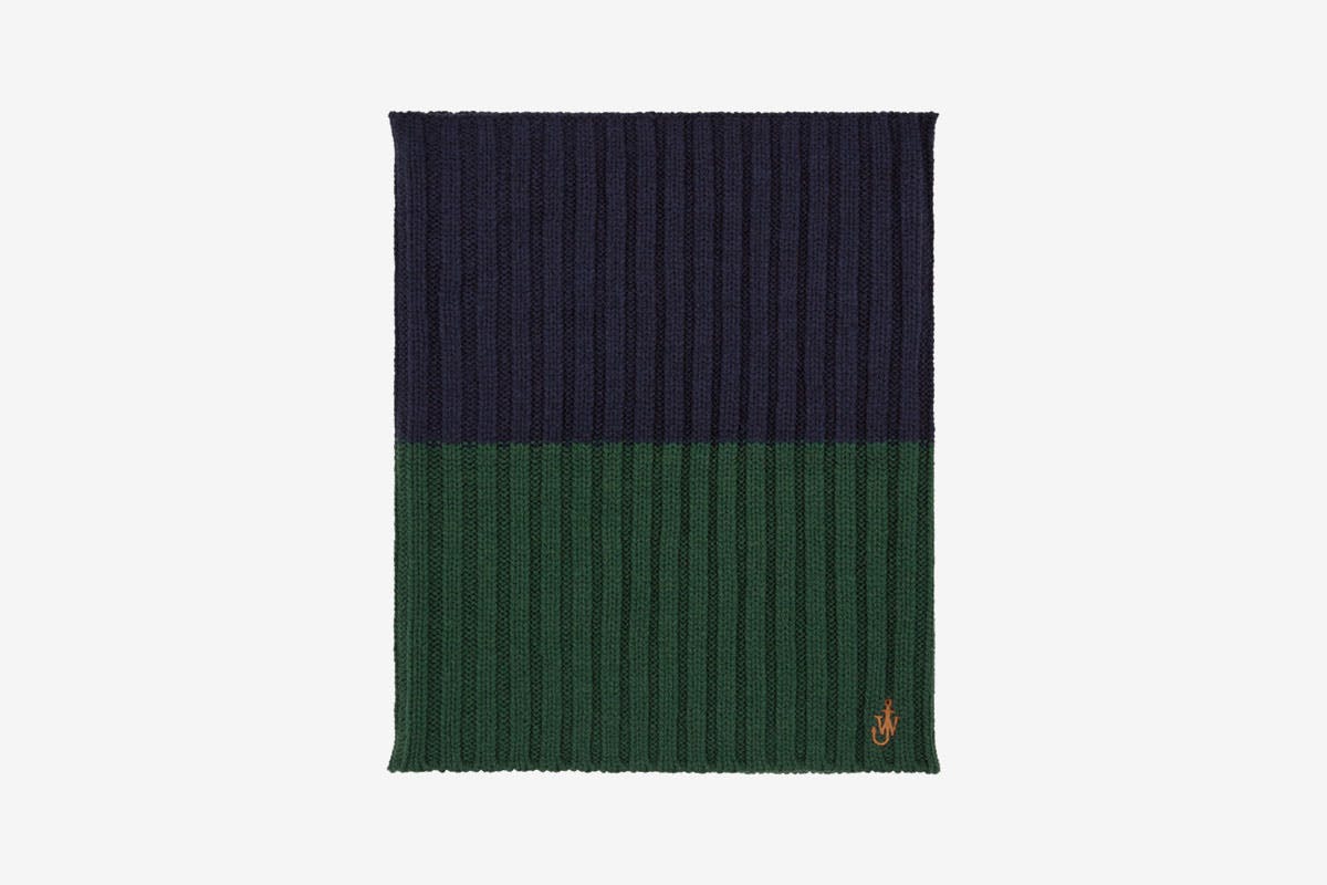 uniqlo-heat-tech-j-w-anderson-winter-capsule-05