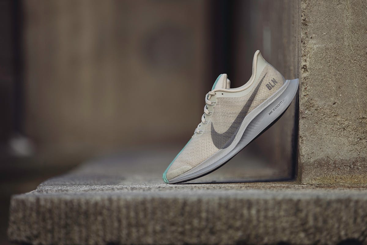 nike air huarache cargo khaki