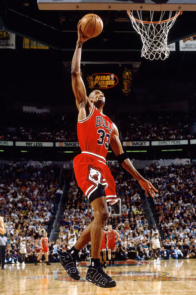 pippen wearing uptempo