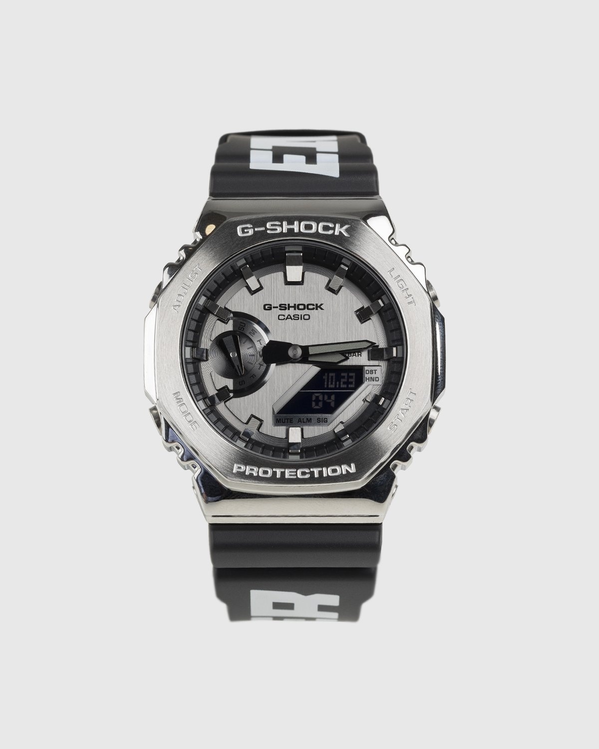 Moncler watche 2025