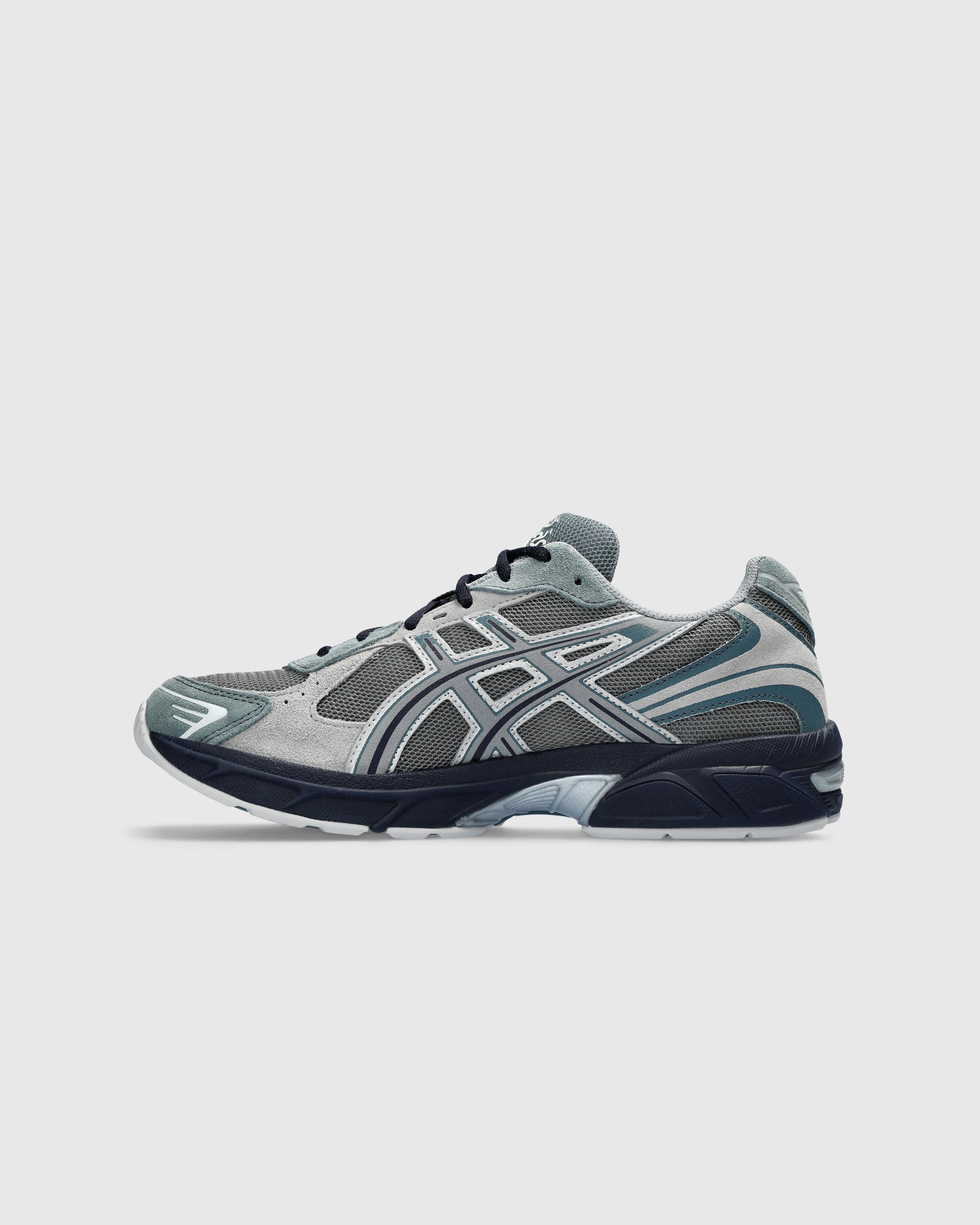 Asics grau discount